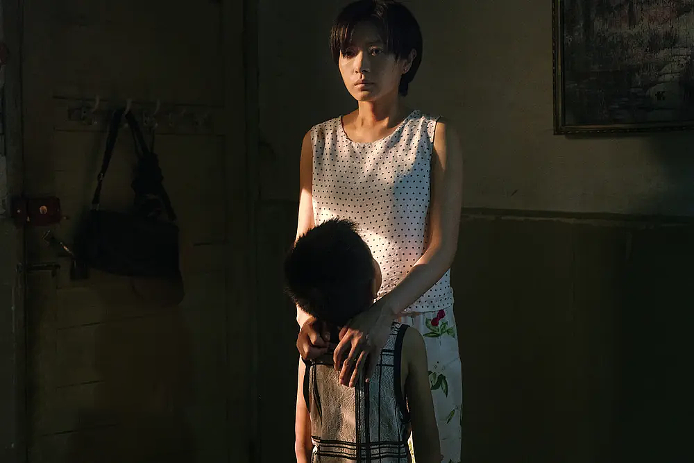 多次生子后，28岁农村智障女孩悄然离世（组图） - 10