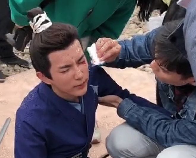 于朦胧最后露面曝光，西装笔挺精神状态饱满，生前和女友相处超甜（组图） - 19