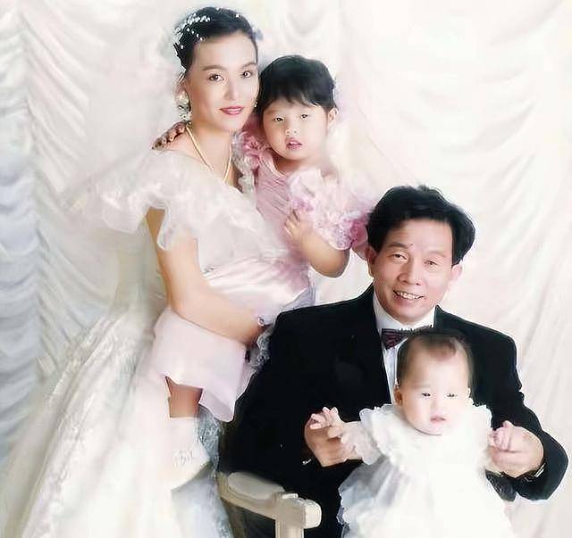 恭喜！港知名星二代和外籍男友结婚，晒唯美婚纱照（组图） - 9