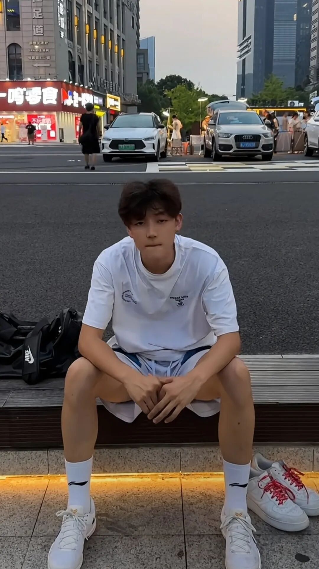 【帅哥】广东187cm白袜男高体育生，白袜长腿魅力十足...（组图） - 7