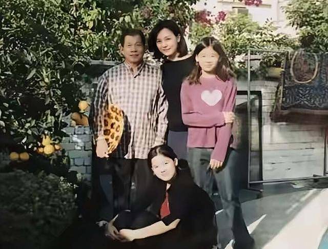 恭喜！港知名星二代和外籍男友结婚，晒唯美婚纱照（组图） - 6