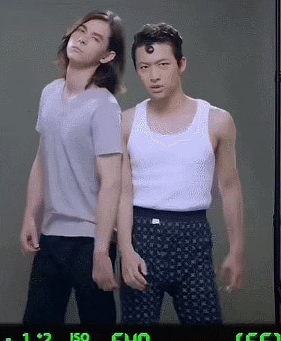 考古张晚意:中产家庭出身的资源咖?(组图) - 12
