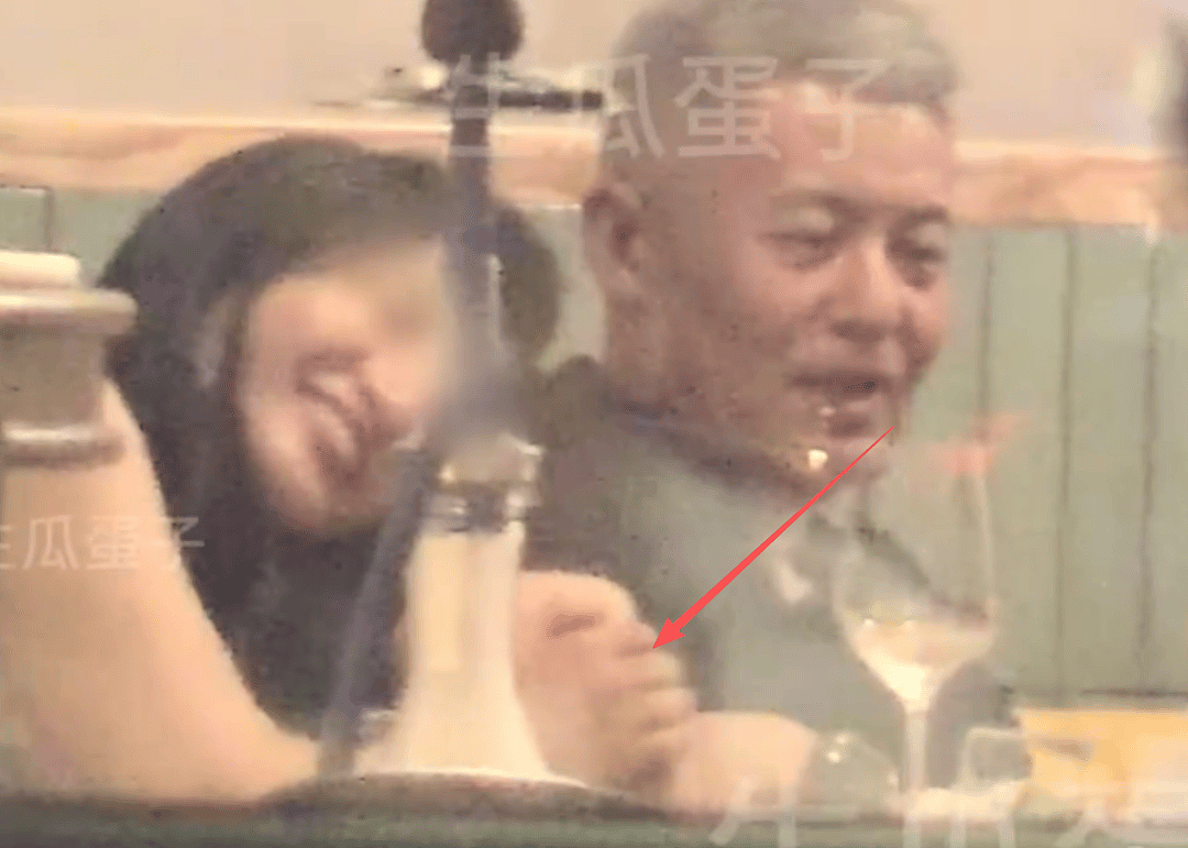 那英老公出轨疑似早有预兆！不停倒数她回家时间，难怪敢带回别墅（组图） - 3