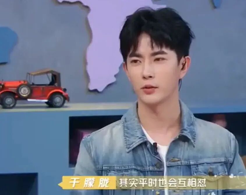 于朦胧确认坠楼身亡！原生家庭幸福父母恩爱，姥姥妈妈支持他事业（组图） - 20