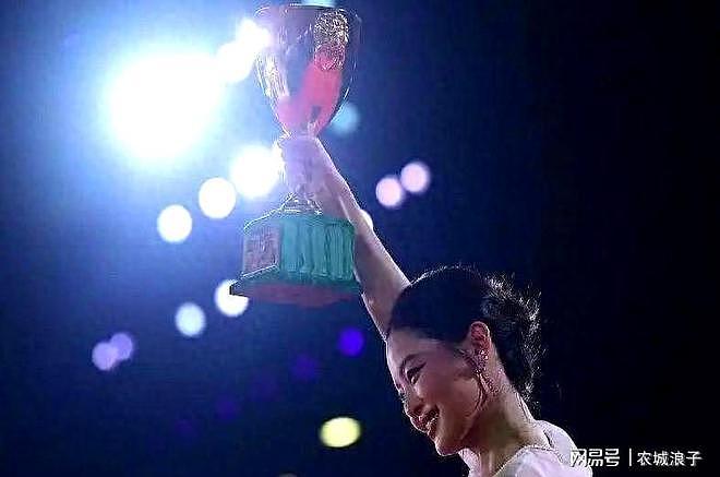 承认有欲望。辛芷蕾获影后不到24小时,令人恶心的一幕就发生了(组图) - 1