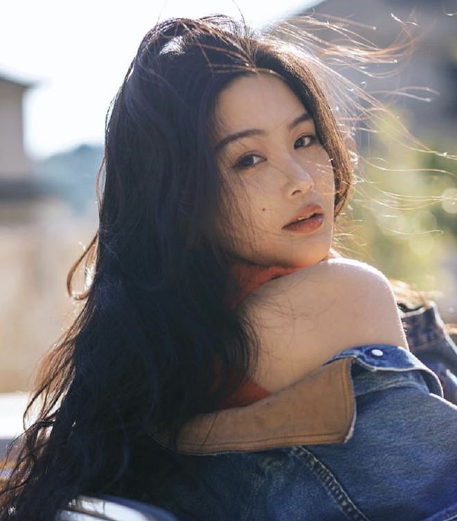 虞书欣闺蜜发声翻车!公司与热搜平台股东重合,操纵舆论手段被扒(组图) - 10
