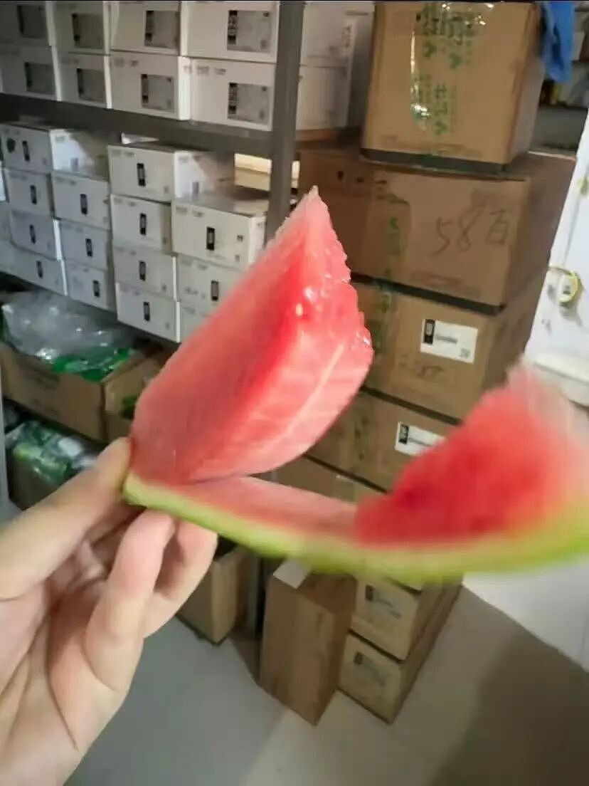 【爆笑】“领导半夜发错果照把所有人都踢了…”啊啊啊这紧急公关不合格！（组图） - 42