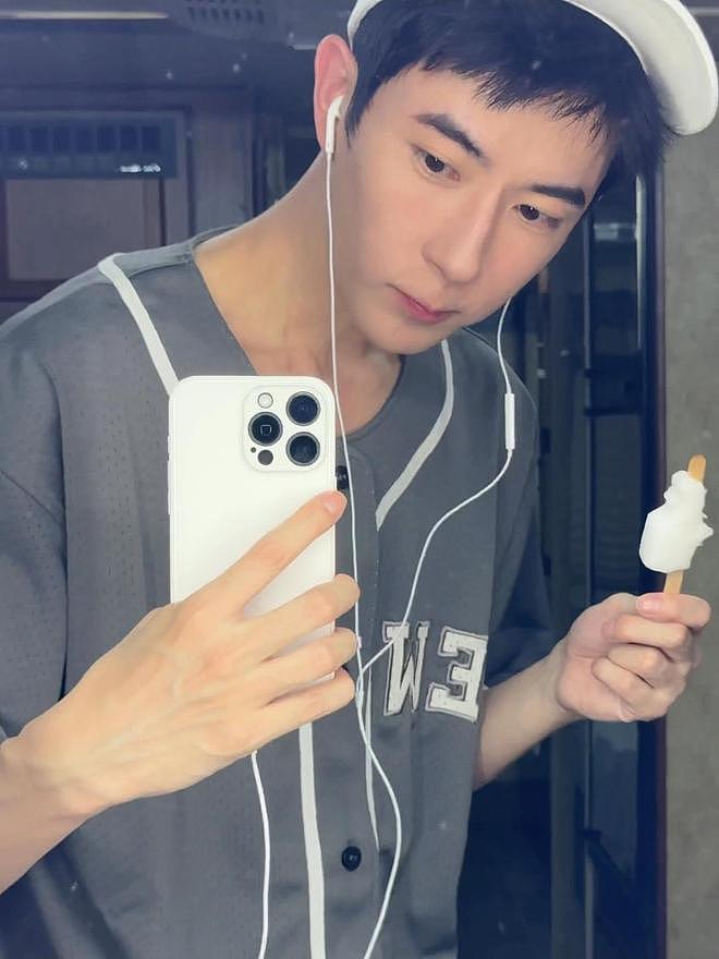 又一位明星走乔任梁后路！曾被女大佬雪藏3年，死前装2块名表（组图） - 9
