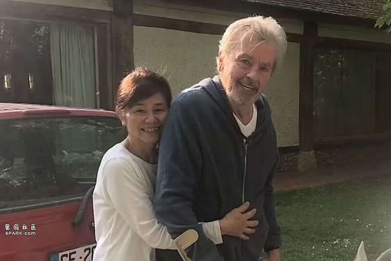 阿兰德龙去世一年后,三子女为争遗产闹上法庭(组图) - 5