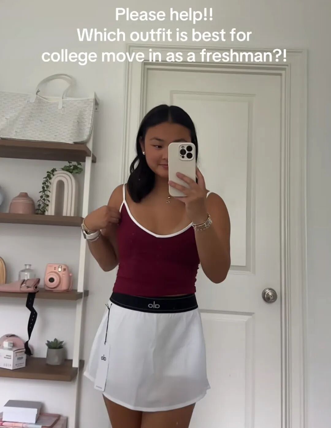 扎心!Lululemon“过气”,大批消费者争买竞品!华人网友直呼“不理解”:真看不上(组图) - 1
