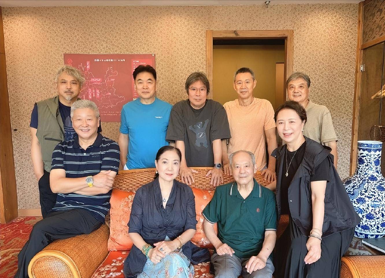 北电78明星班相聚，张铁林变化大，有2人已去世（组图） - 8