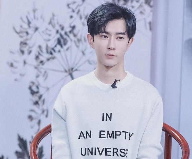 编剧极光光卷入于朦胧事件！当晚疑似在他家聚会，劳力士手表不少（组图） - 1