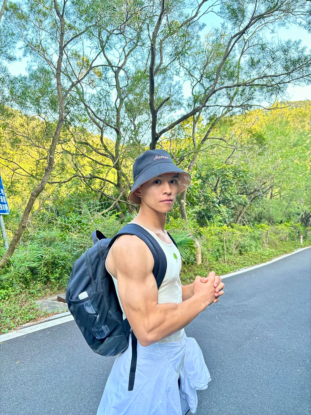 【帅哥】28岁深圳体育老师，搓衣板腹肌，大妈都争着想上游泳课（组图） - 9
