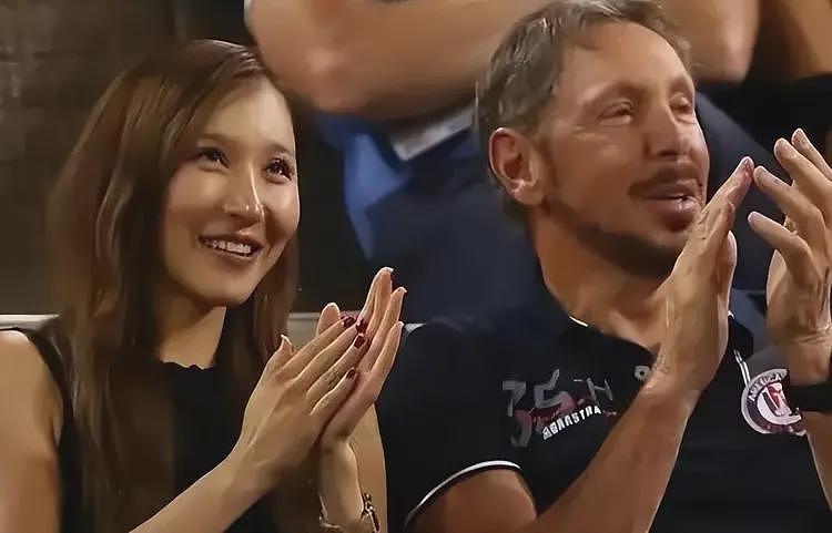 34岁东北姑娘拿下81岁全球首富，长的很漂亮，一年抱俩娃身价上亿（组图） - 16