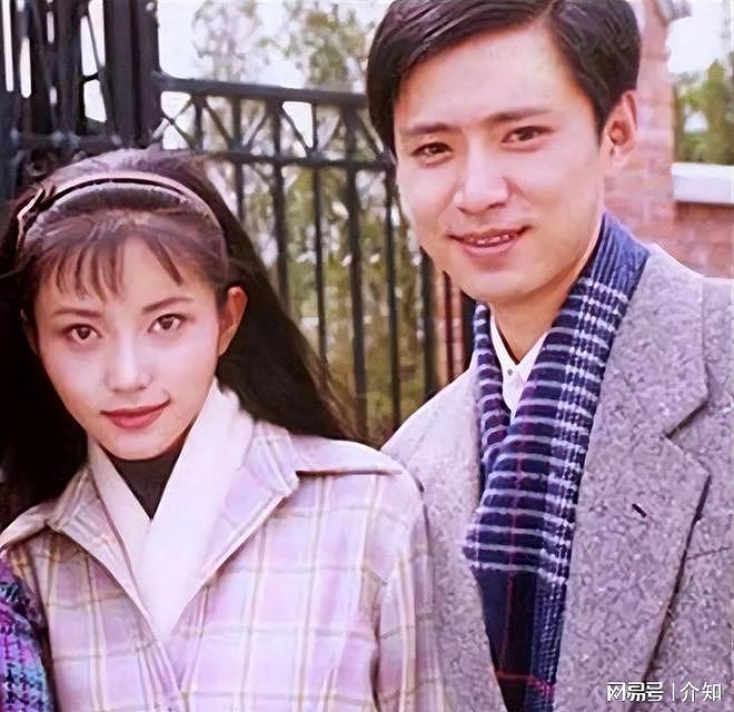 高鑫：结婚16年不做饭不洗碗，钱也交给妻子管，他才是人间清醒（组图） - 4