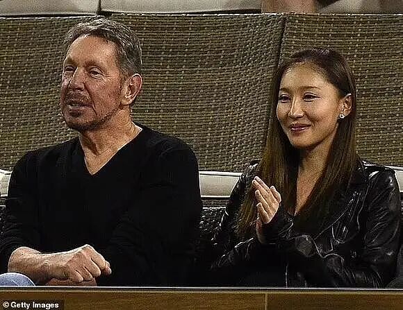 “中国女婿”成全球首富!81岁大佬恋上34岁华人美女,超越马斯克的他到底是谁?(组图) - 7