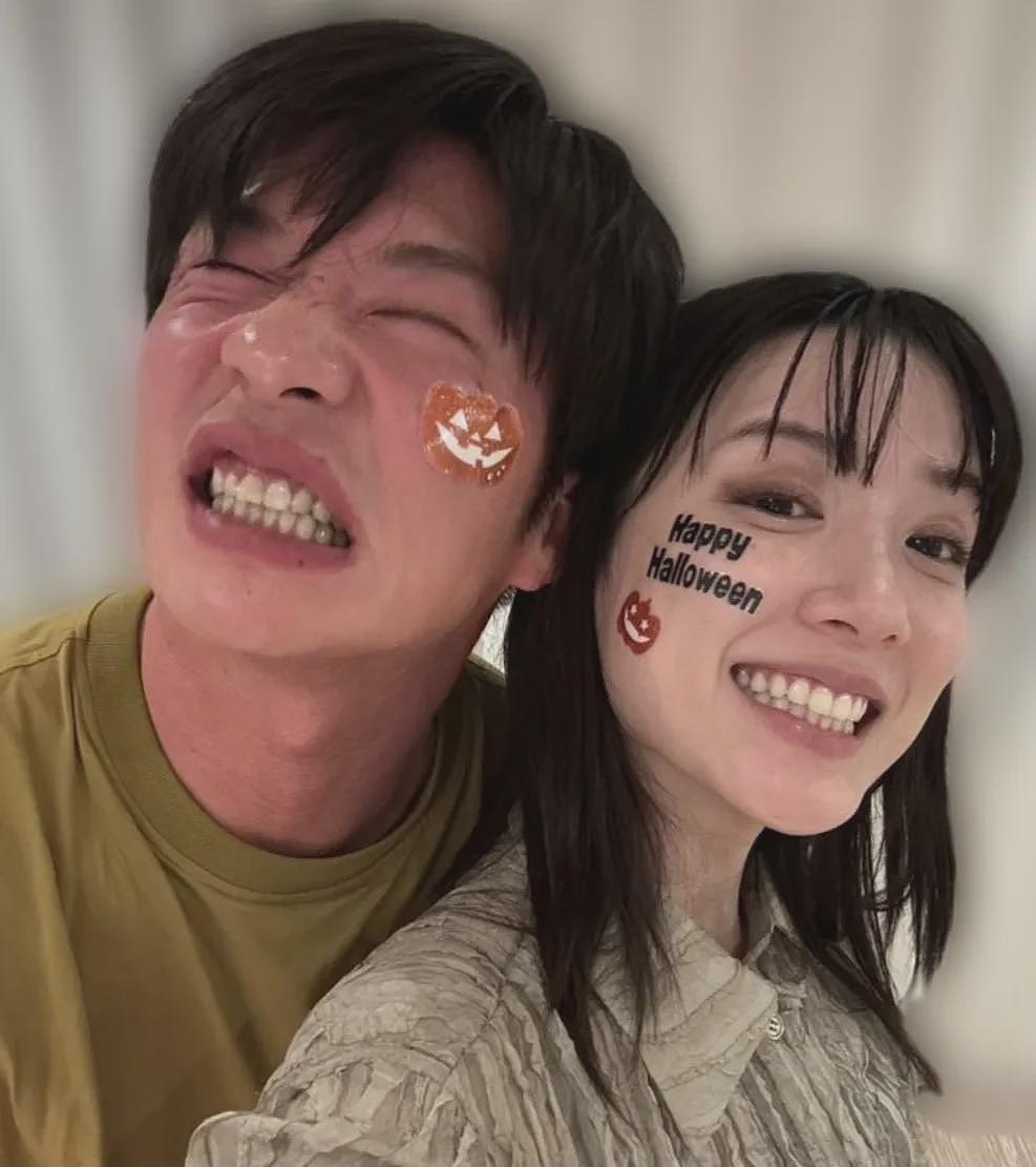 日本零差评国民男神一夜塌房:秘恋素人女友4年,出轨顶流女星3年!背后的人物关系比日剧还抓马(组图) - 27