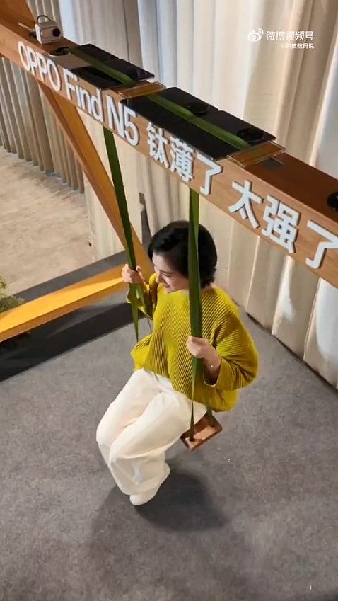 “OPPO最美经理”离职！发表会上把手机丢落地，再用高跟鞋狂踩爆红（视频/组图） - 9