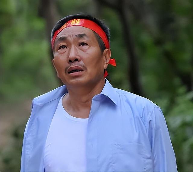 68岁老戏骨应聘保安被拒,原因曝光太扎心,给所有中老年人提了醒(组图) - 9