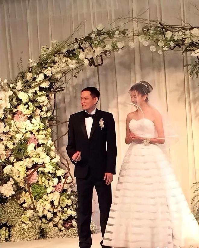 孙菲菲自曝嫁给了伪豪门！婚后都是自己掏钱，劝诫女生别未婚先孕（组图） - 3