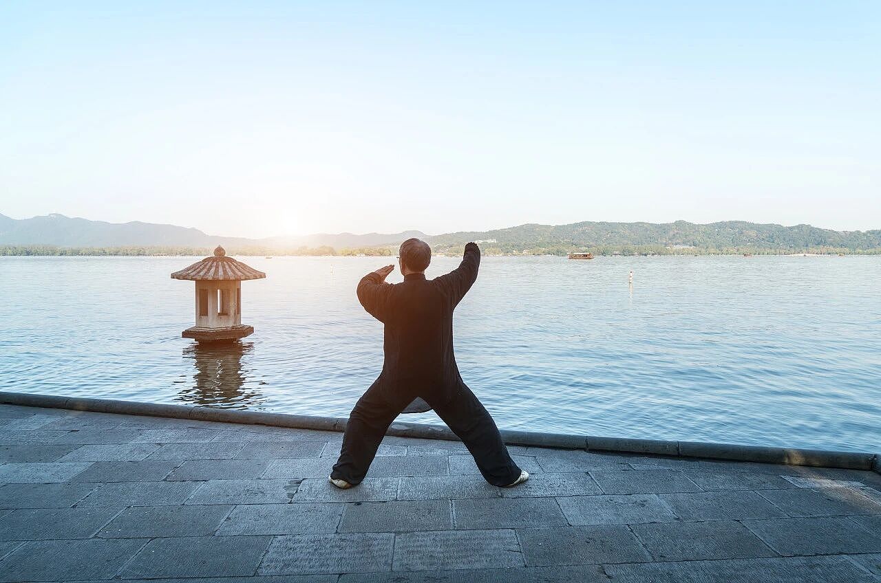 一个火爆全网的动作,只需5分钟,就可以预测你能不能长寿(组图) - 8