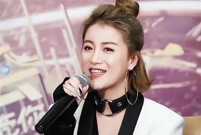 李嘉格离婚、乃万接手？扒一扒著名导演车澈的争议情史（组图） - 16