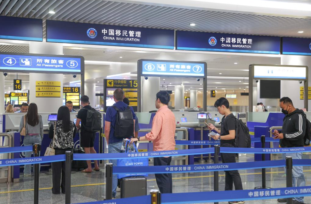 正在严查!澳洲华人持中国护照回国,入住酒店后突然被警方找上门!已有人遭重罚…(组图) - 13