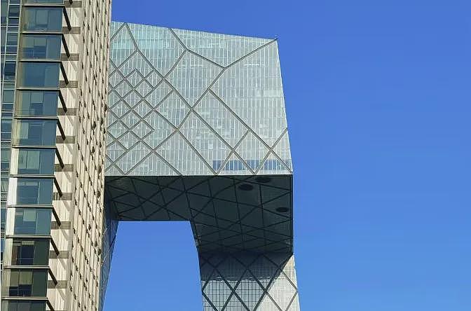 北上广深，遍地都是绝望的牛马（组图） - 1