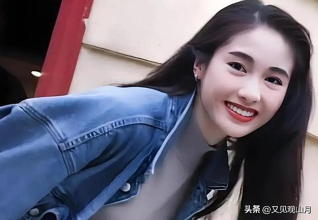 被丑男“糟蹋的”6位女明星，个个如花似玉，却鲜花插在牛粪上（组图） - 12