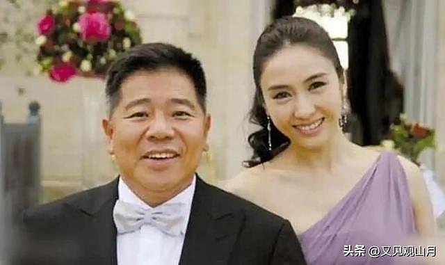 被丑男“糟蹋的”6位女明星，个个如花似玉，却鲜花插在牛粪上（组图） - 15