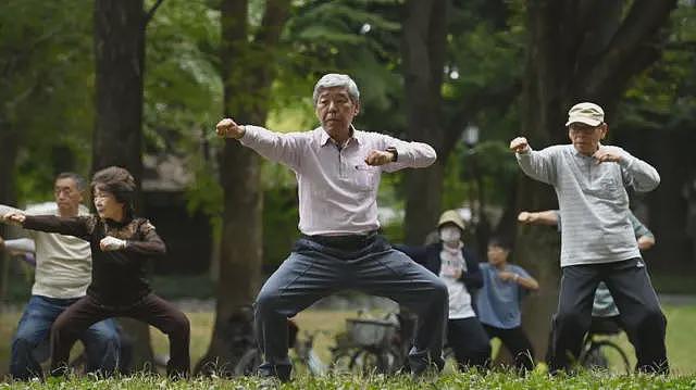 百岁人口接近10万，日本人的长寿秘方是什么？（图） - 1