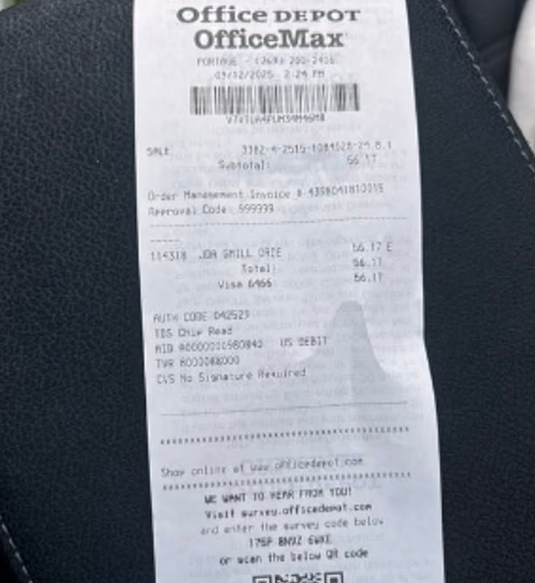 炸锅!Office Depot拒印柯克追悼海报,员工当场被开除(组图) - 2