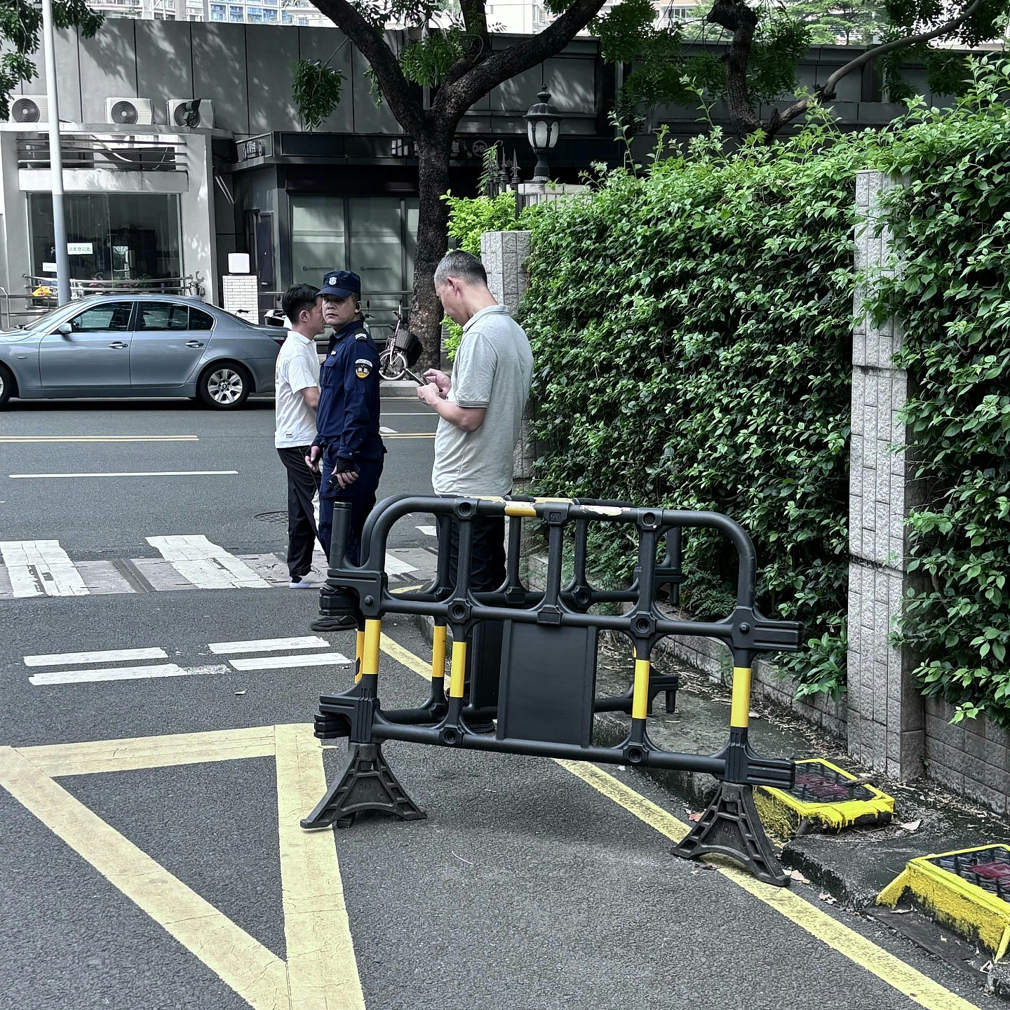 918临近《731》将映,深圳日本人学校停课,日驻华使馆发提醒(组图) - 2