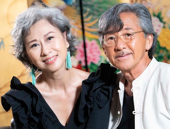 叶倩文回应不和林子祥生育原因,甘愿当后妈,称帮继子带娃是福气(组图) - 1