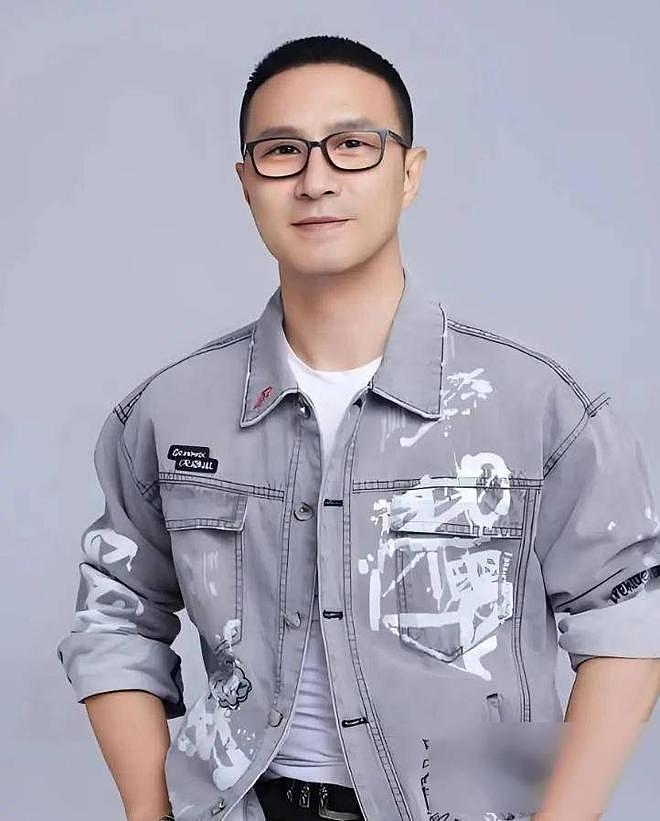 葛荟婕喊话希望汪峰被永久封杀,曝其赌博欠赌债,章子怡无辜躺枪(组图) - 2