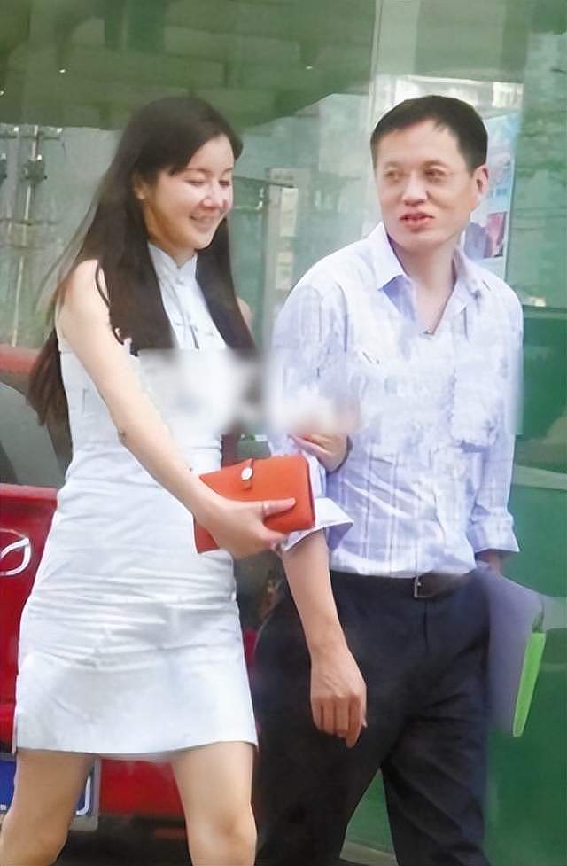孙菲菲持续爆料!前夫抠门又冷漠,从未抱过孩子,离婚拒付抚养费(组图) - 11