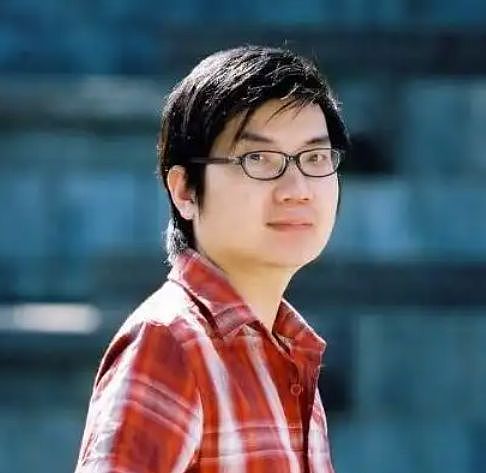 程青松关注列表曝光，满屏是美男子，骚扰职场新人，四处喊老婆（组图） - 3