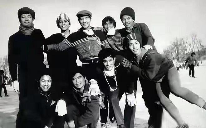 北电78明星班相聚,张铁林变化大,周里京方舒没来,有2人已去世(组图) - 4
