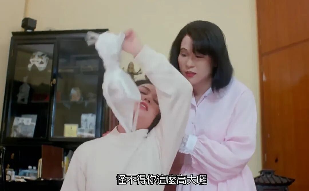 不穿胸罩悄悄流行，年轻女性选择“真空”生活（组图） - 4