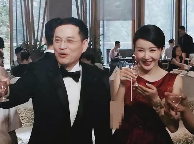 女星孙菲菲自爆前夫抠门又冷漠，从未抱过孩子，离婚拒付抚养费（组图） - 9