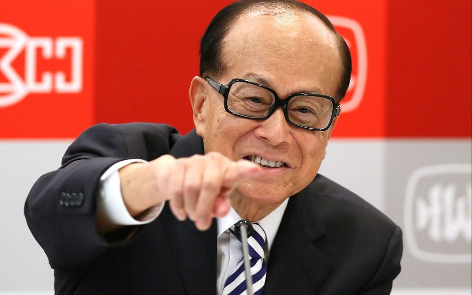 97岁李嘉诚：2909亿身价不惧“油尽灯枯”，忧心2个儿子无力接班（组图） - 3