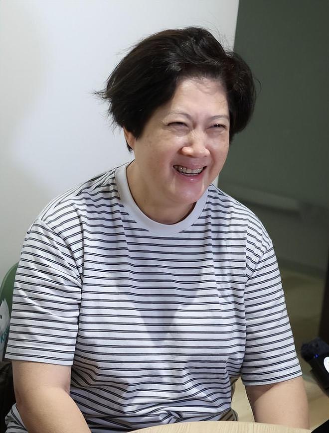 港星58岁妻子生二胎5天花掉近10万，经济压力大不会再要三胎（组图） - 3