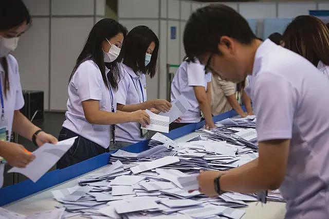 澳门立法会选举：政府大力动员，投票人数创新高，白票废票破万（组图） - 2