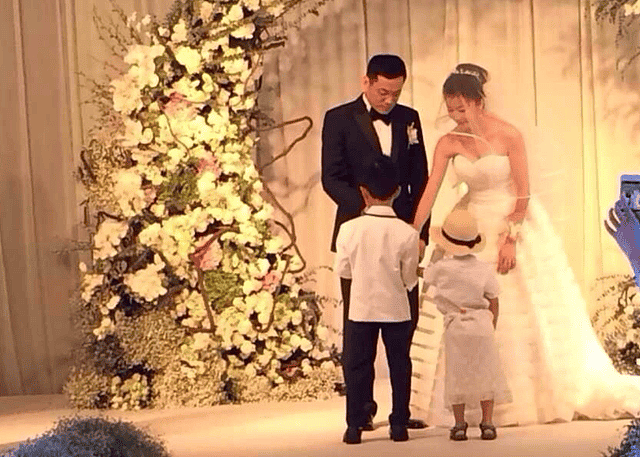 43岁孙菲菲官宣离婚，自曝吃了未婚先孕的亏（组图） - 10