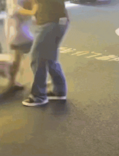 【宠物】小主人问狗子喜不喜欢自己,狗子的表情已经说明了一切;网友:已经到了人和狗都嫌弃的年纪(组图) - 16