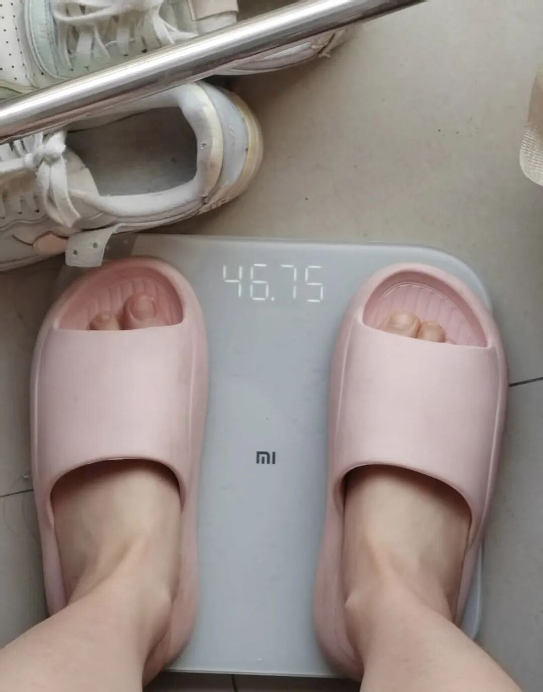 “仙女管”插胃,正毁掉年轻女孩(组图) - 23