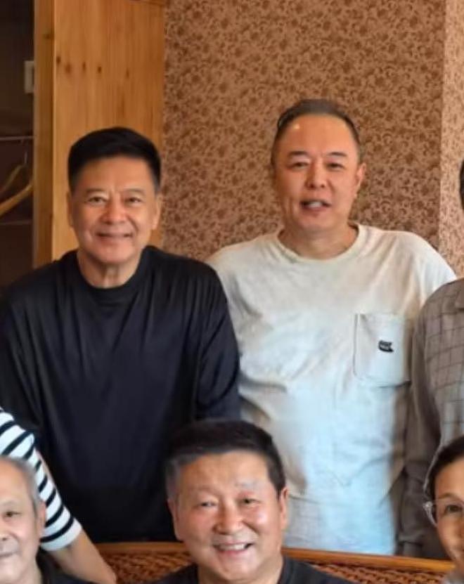 北电78明星班相聚,张铁林变化大,周里京方舒没来,有2人已去世(组图) - 5