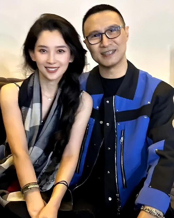 葛荟婕喊话希望汪峰被永久封杀,曝其赌博欠赌债,章子怡无辜躺枪(组图) - 4