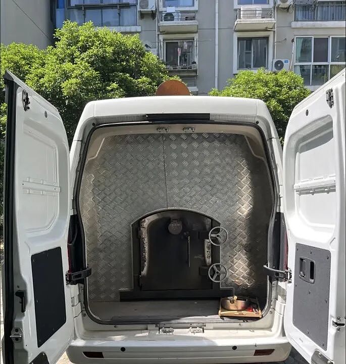 焚化炉送上门！ 这种需求， 在上海激增！ 遗体告别、骨灰寄存…知情人爆料，网友炸了（组图） - 1