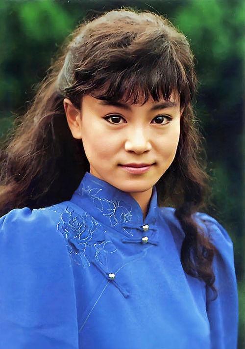 “自带苦相”的5位女星越看越丧,五官漂亮却演啥都苦情,太吃亏(组图) - 6